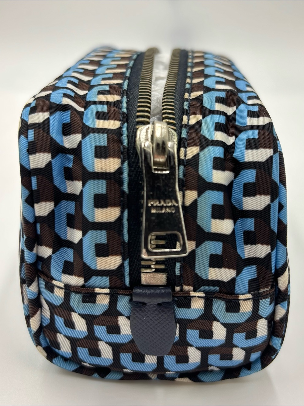 Prada Blue an White Geometric Logo Makeup Pouch - Picture 5 of 14